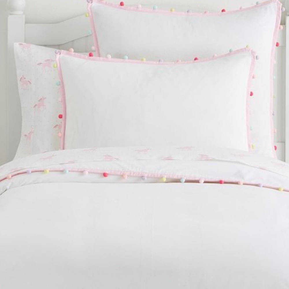NWT Pottery Barn Twin Rainbow Pom-Pom Duvet Cover